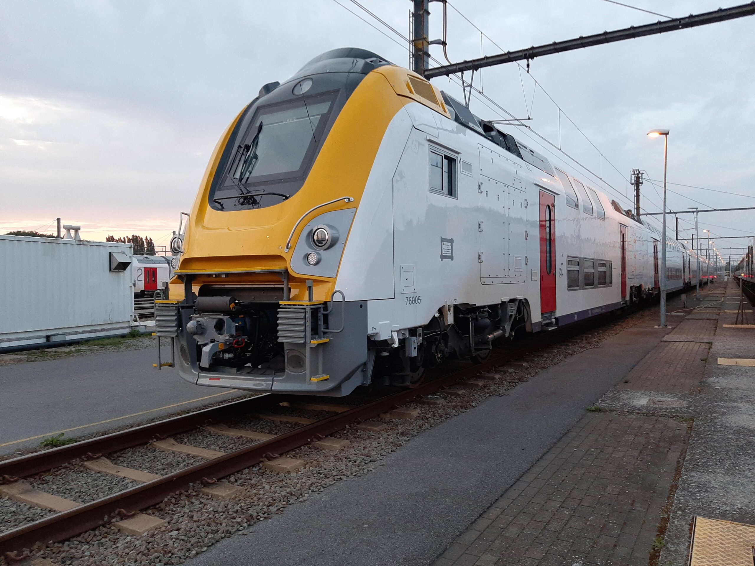 De NMBS is niet goed bezig: een recente geschiedenis van de meest krankzinnige spoorwegmaatschappij ter wereld